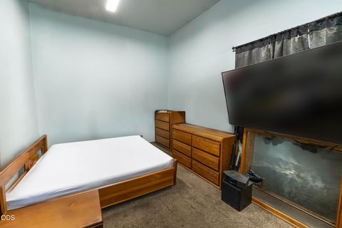 Tiny photo for 52971 Bridge Drive, La Pine, OR 97739 (MLS # 220222138)