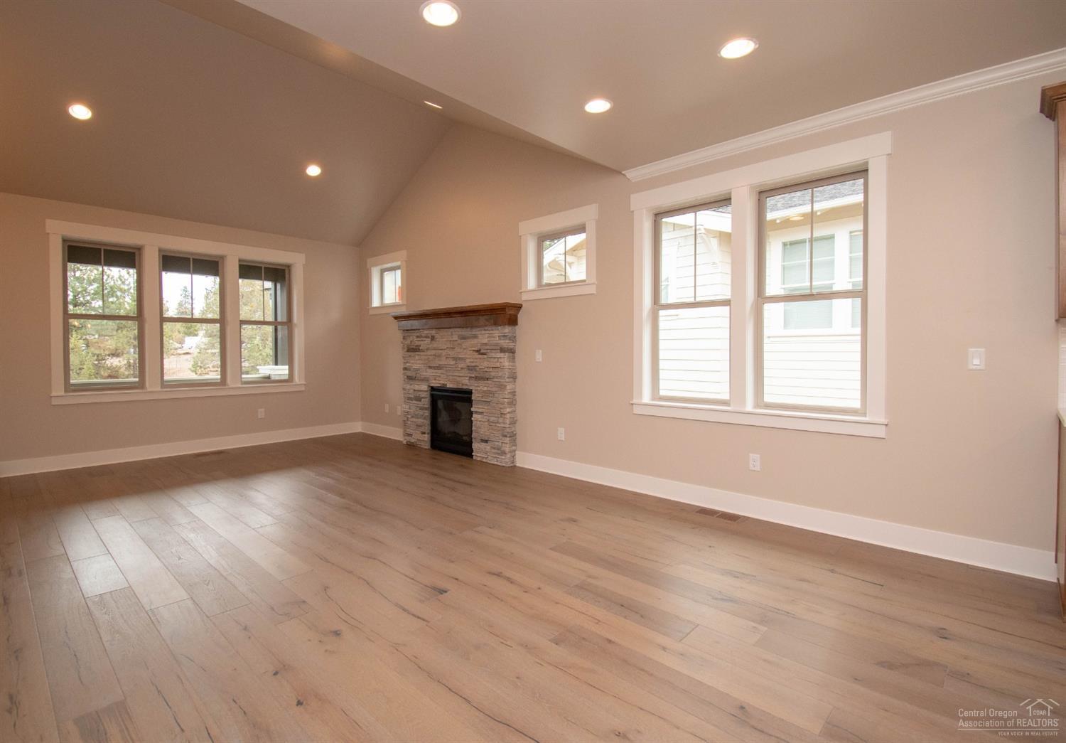 NorthWest Crossing - Residential