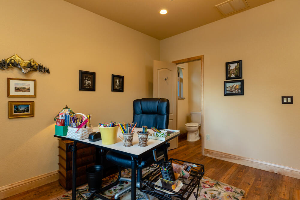 Quail Point Estates - Residential