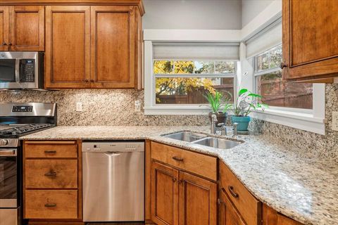 Tiny photo for 60923 Grand Targhee Drive, Bend, OR 97702 (MLS # 220211648)