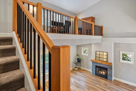 Tiny photo for 60923 Grand Targhee Drive, Bend, OR 97702 (MLS # 220211648)