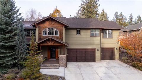 Tiny photo for 60923 Grand Targhee Drive, Bend, OR 97702 (MLS # 220211648)