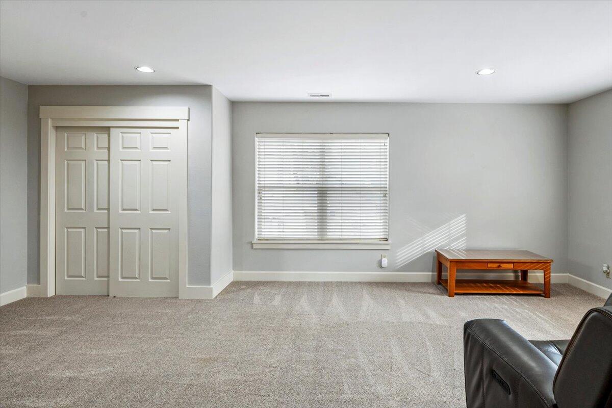 Mountain Pine - Residential