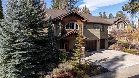 Tiny photo for 60923 Grand Targhee Drive, Bend, OR 97702 (MLS # 220211648)