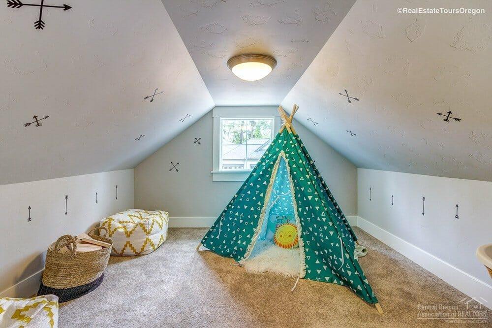 Triple Ridge - Residential