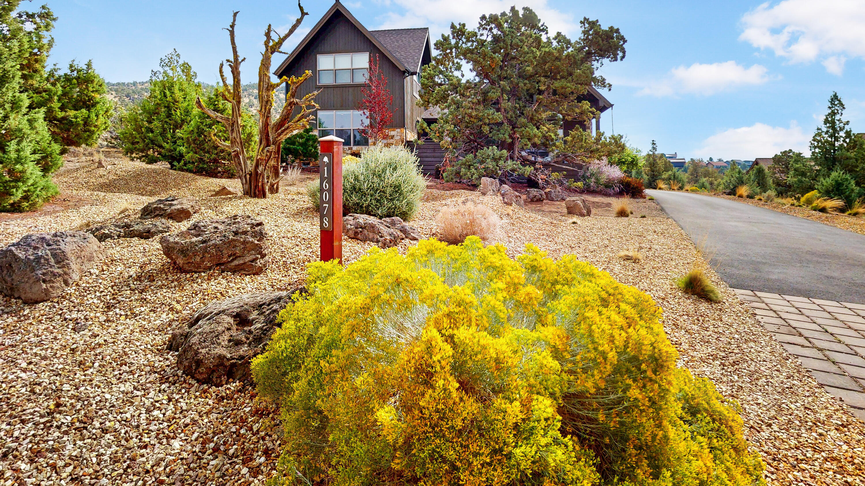 16078 SW Hope Vista Drive