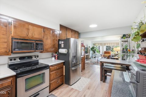 Tiny photo for 209 Florence Avenue, Medford, OR 97504 (MLS # 220223972)