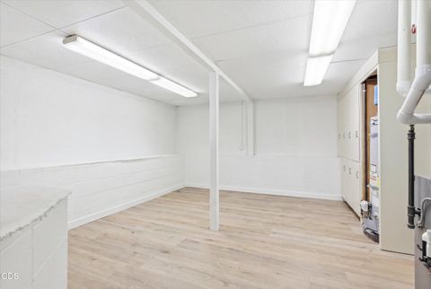 Tiny photo for 209 Florence Avenue, Medford, OR 97504 (MLS # 220223972)