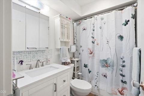 Tiny photo for 209 Florence Avenue, Medford, OR 97504 (MLS # 220223972)