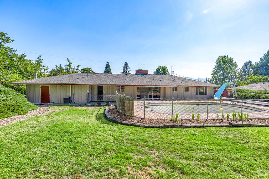 Rogue Valley Estates Subdivision - Residential