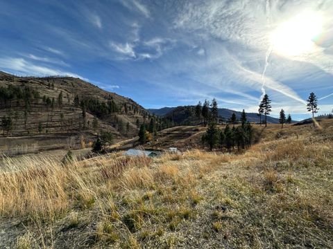 Tiny photo for 24826 S Hwy 395, Canyon City, OR 97820 (MLS # 220212435)