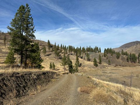 Tiny photo for 24826 S Hwy 395, Canyon City, OR 97820 (MLS # 220212435)