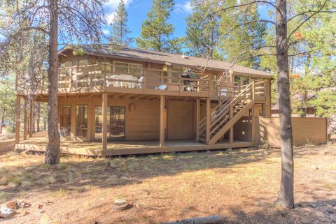 Tiny photo for 57598 White Elm LN #15, Sunriver, OR 97707 (MLS # 220224004)