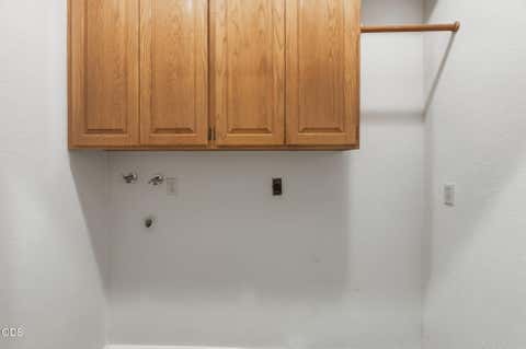 Tiny photo for 235 Glenoak Lane, Grants Pass, OR 97526 (MLS # 220222992)