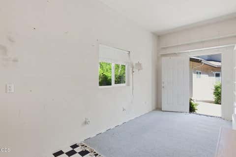 Tiny photo for 235 Glenoak Lane, Grants Pass, OR 97526 (MLS # 220222992)