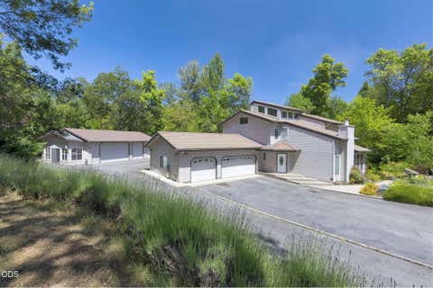 Tiny photo for 235 Glenoak Lane, Grants Pass, OR 97526 (MLS # 220222992)