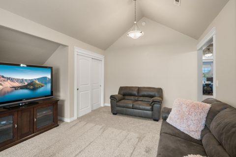 Tiny photo for 113 Skyler Lane, Phoenix, OR 97535 (MLS # 220216969)