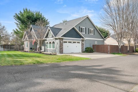 Tiny photo for 113 Skyler Lane, Phoenix, OR 97535 (MLS # 220216969)