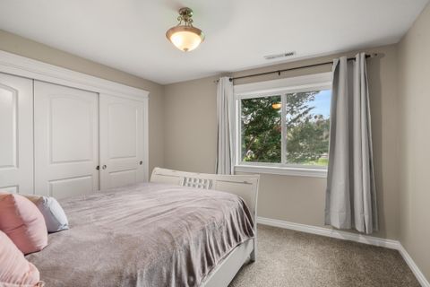Tiny photo for 113 Skyler Lane, Phoenix, OR 97535 (MLS # 220216969)