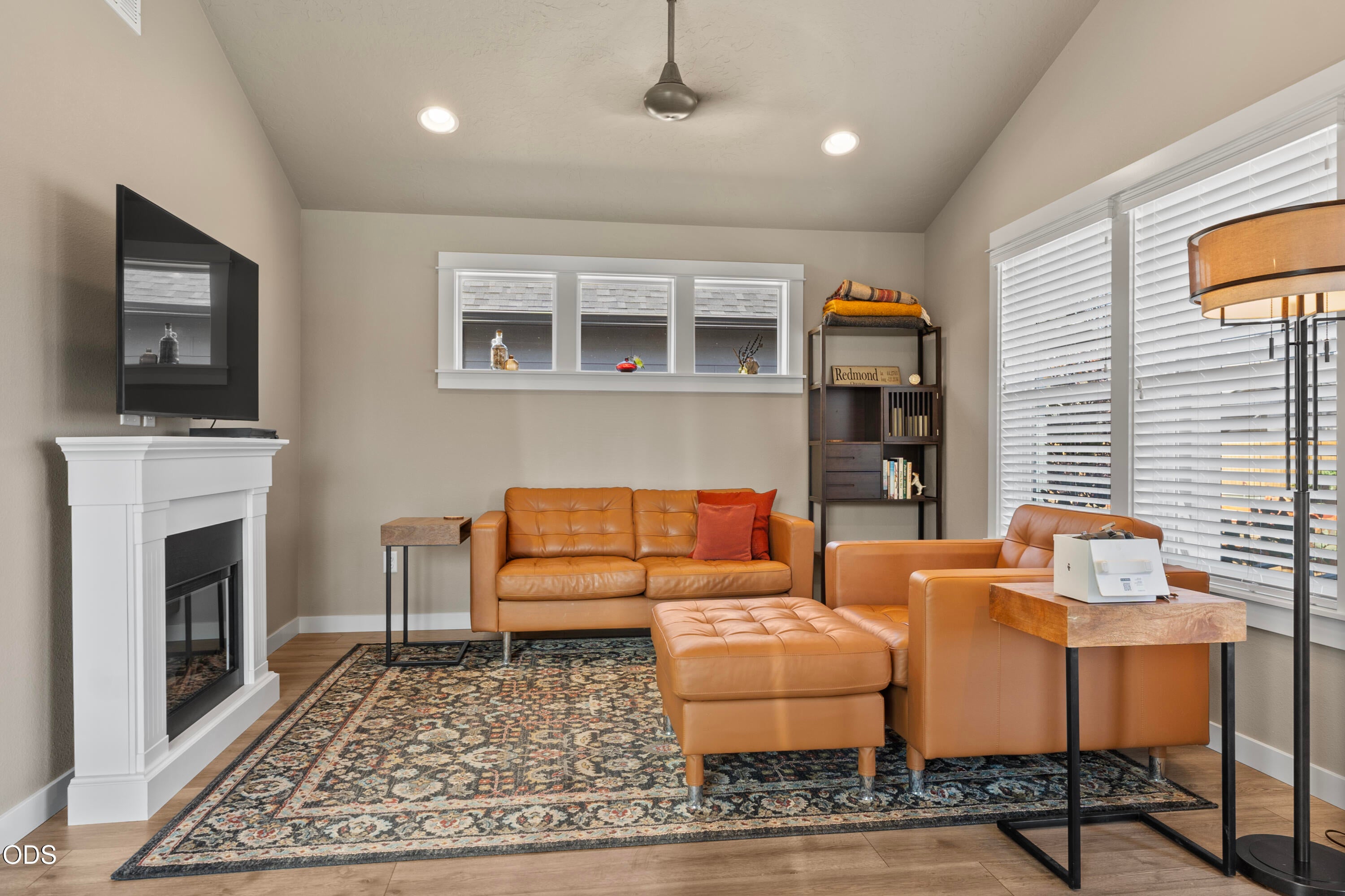 3230 NW 9th Street