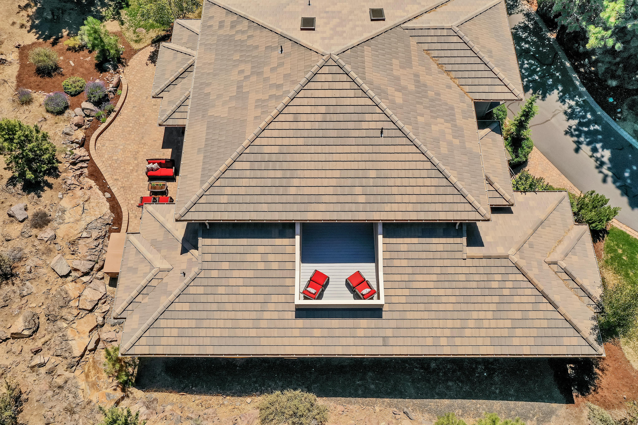 Skyliner Summit - Residential