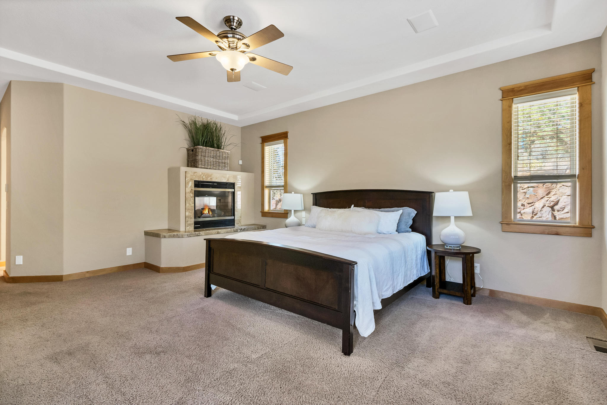 Skyliner Summit - Residential