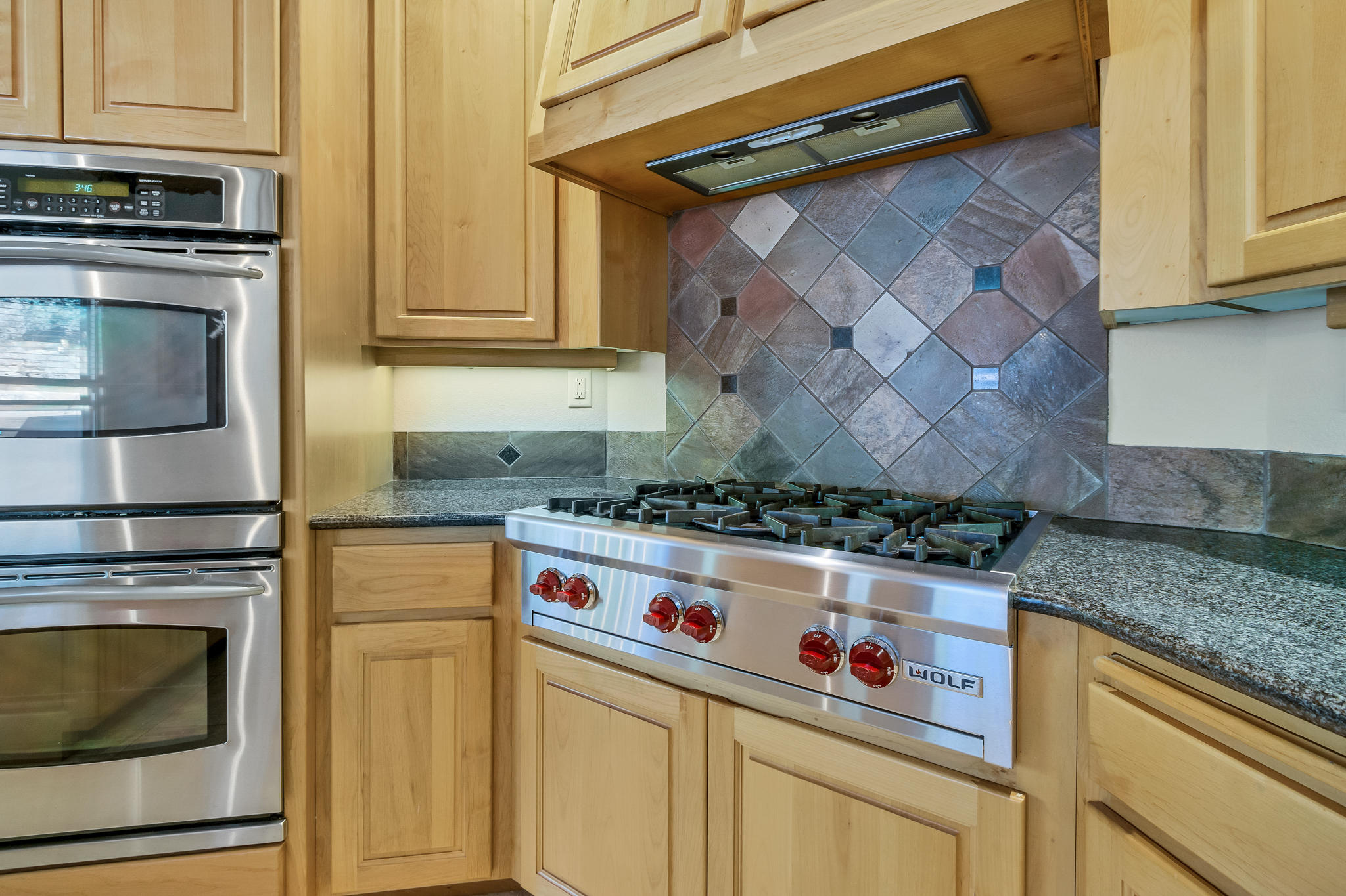 Skyliner Summit - Residential