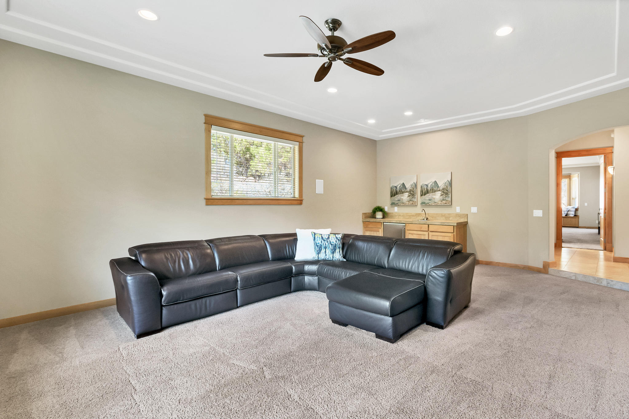 Skyliner Summit - Residential