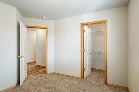 Tiny photo for 1085 Golden Pheasant Drive, Redmond, OR 97756 (MLS # 220219668)