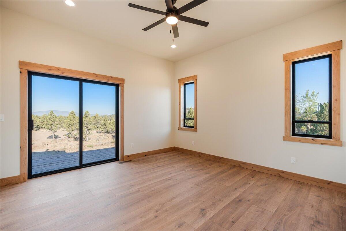 Mountain Ridge Est. - Residential