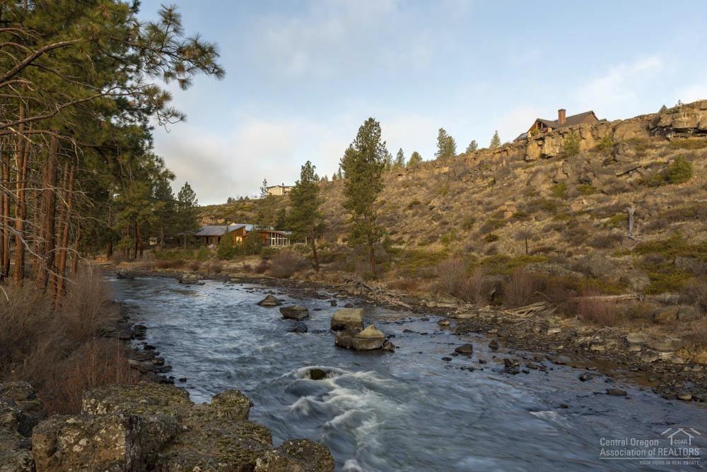 River Vale - Land
