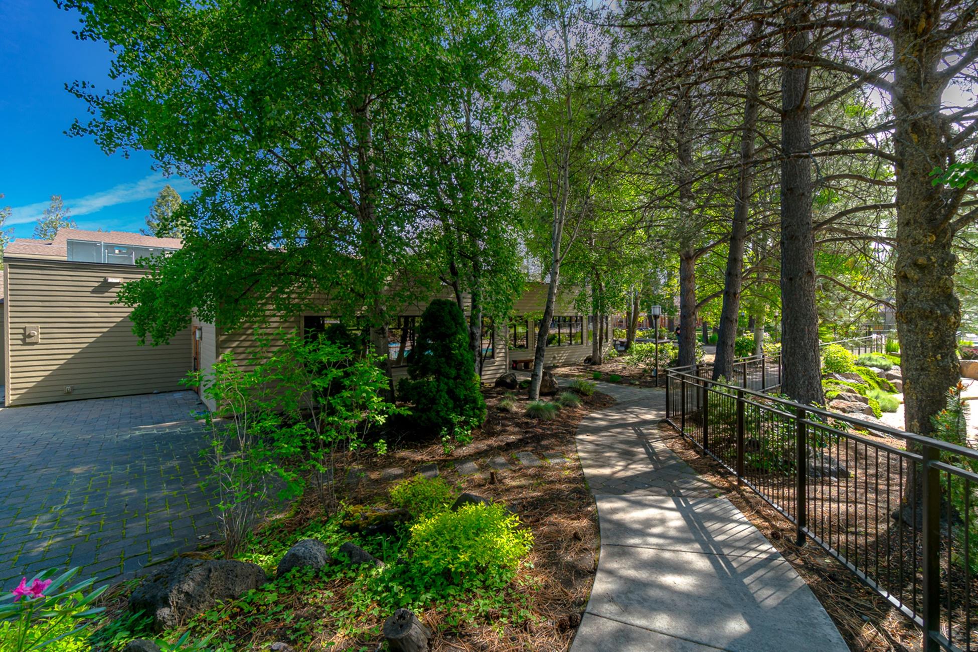 Inn Of The 7th - Residential