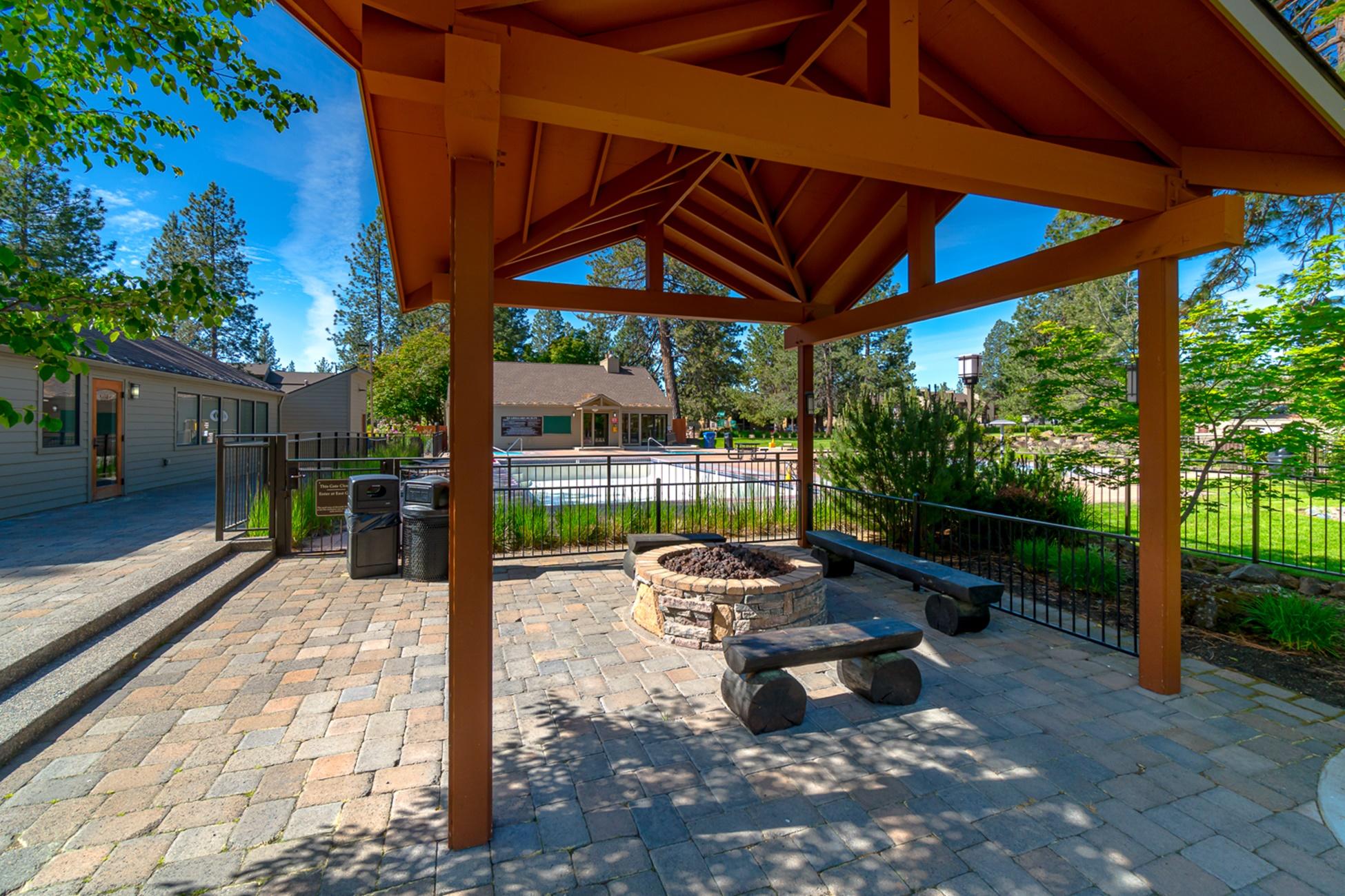 Inn Of The 7th - Residential