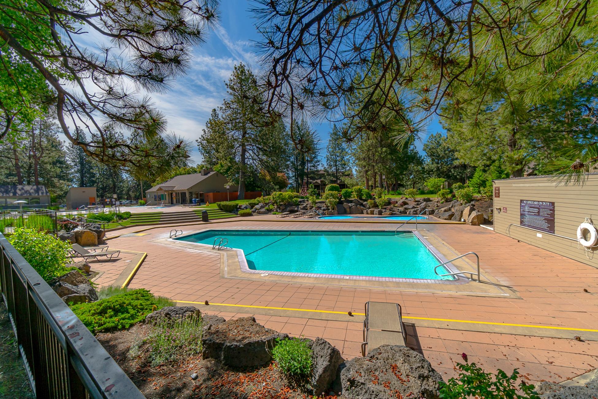 Inn Of The 7th - Residential