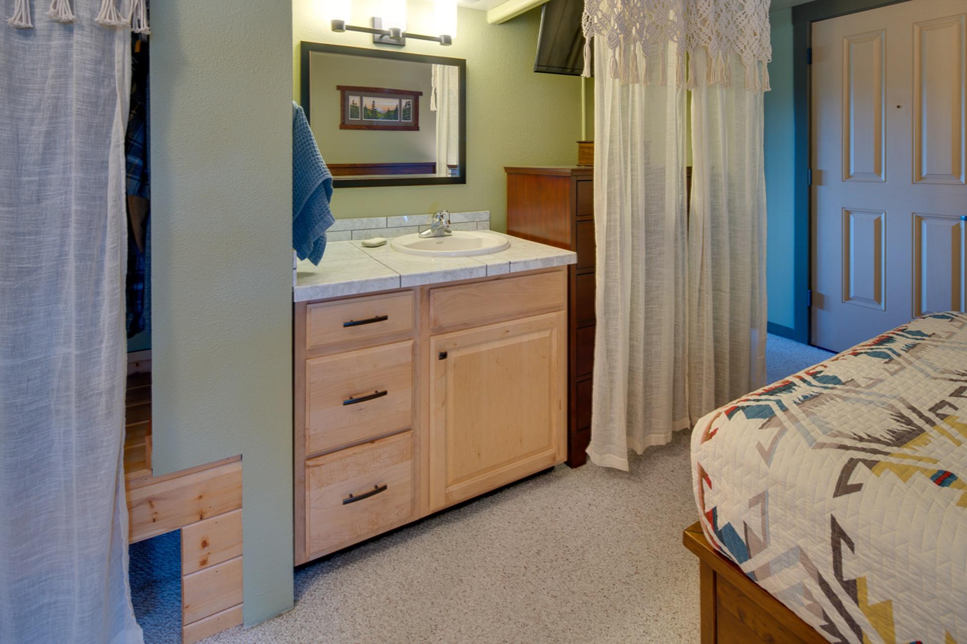 Inn Of The 7th - Residential