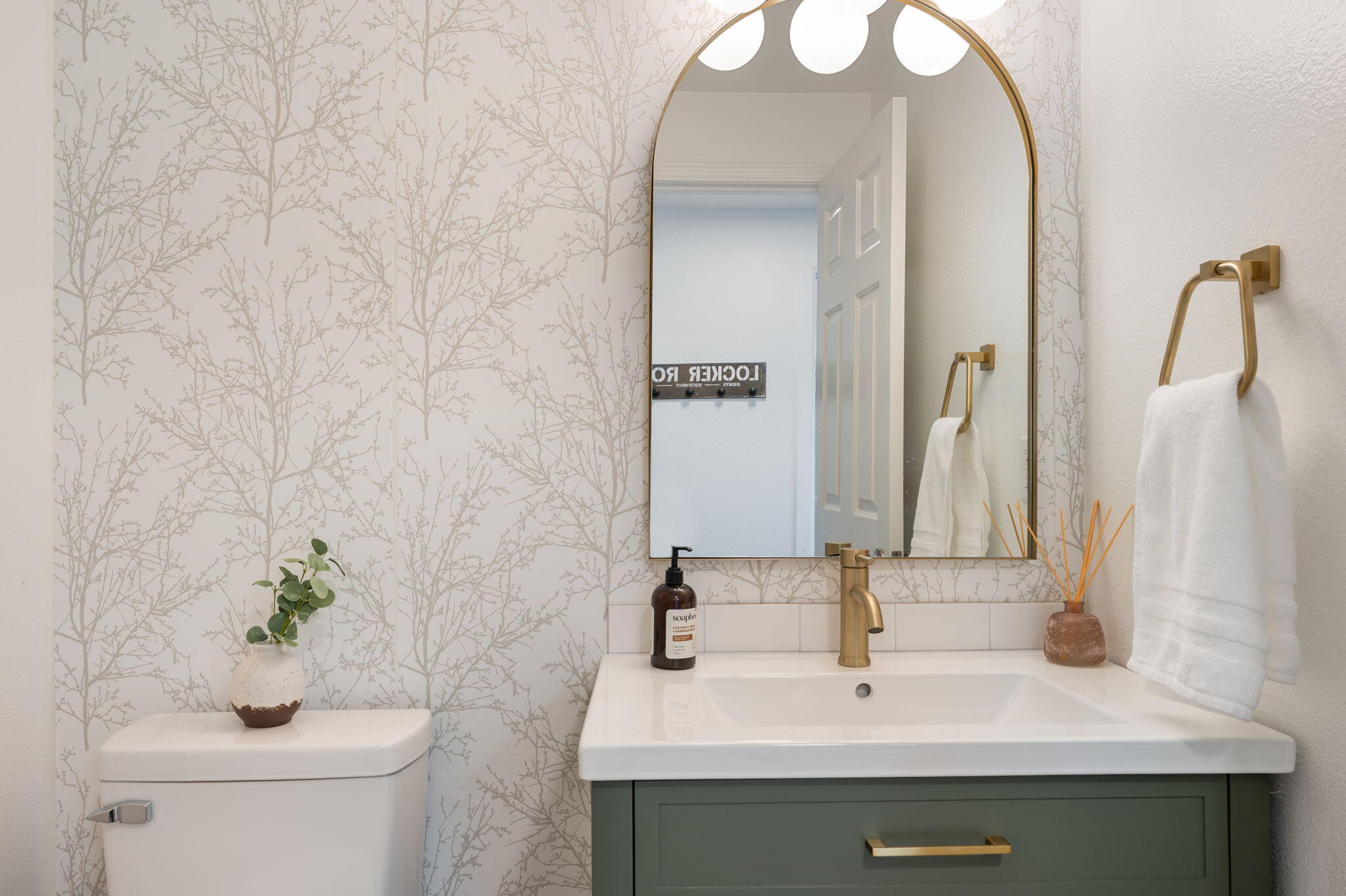 Lavacrest - Residential