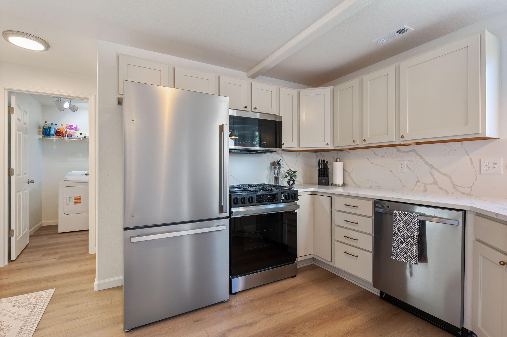 Lavacrest - Residential