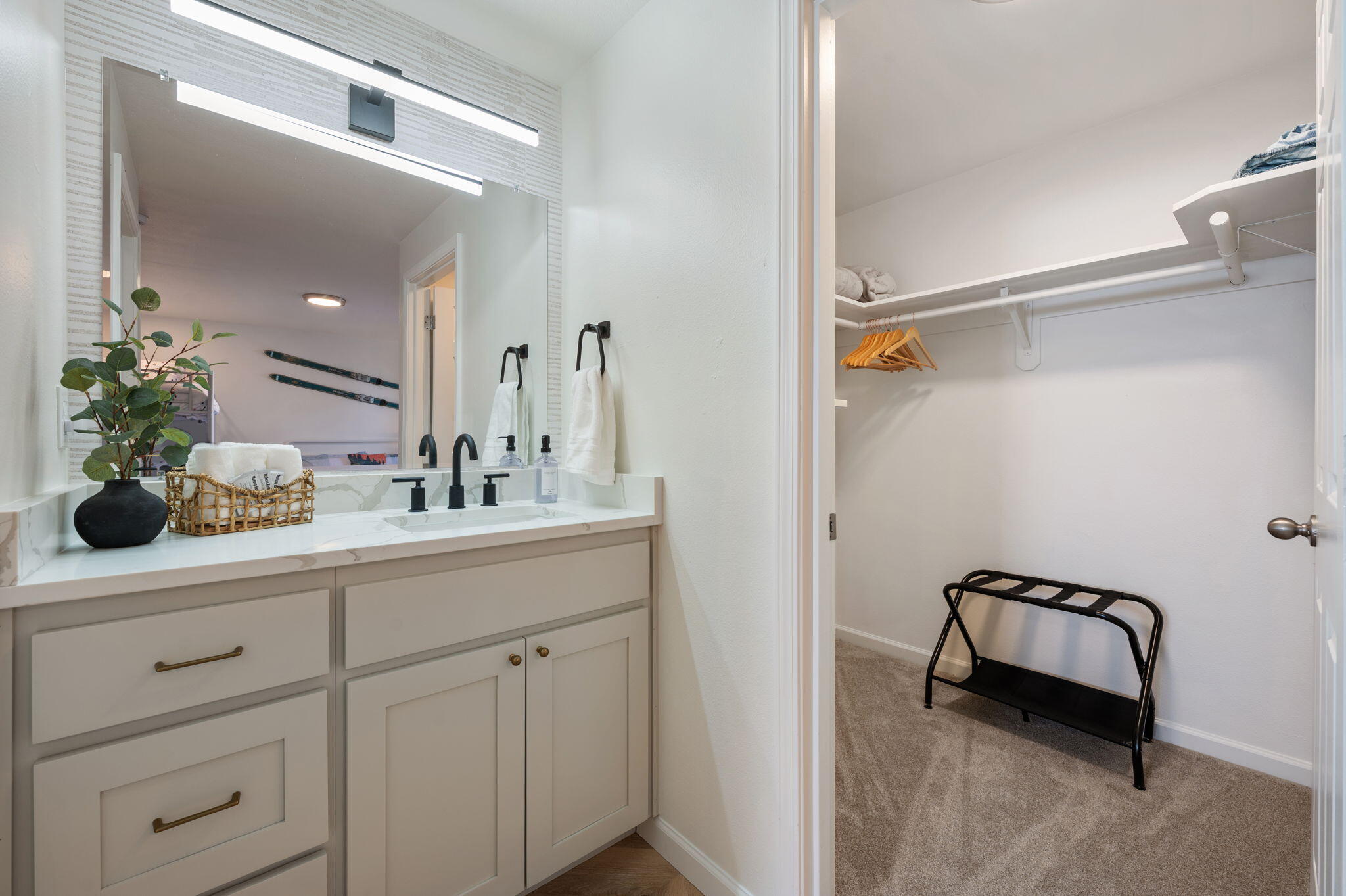 Lavacrest - Residential