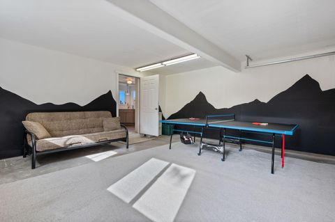 Tiny photo for 63341 Lavacrest Street, Bend, OR 97703 (MLS # 220211203)