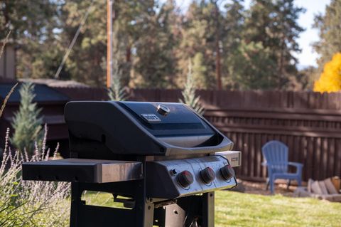 Tiny photo for 63341 Lavacrest Street, Bend, OR 97703 (MLS # 220211203)