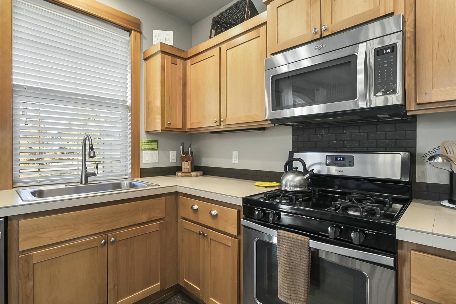 Eagle Crest - Residential