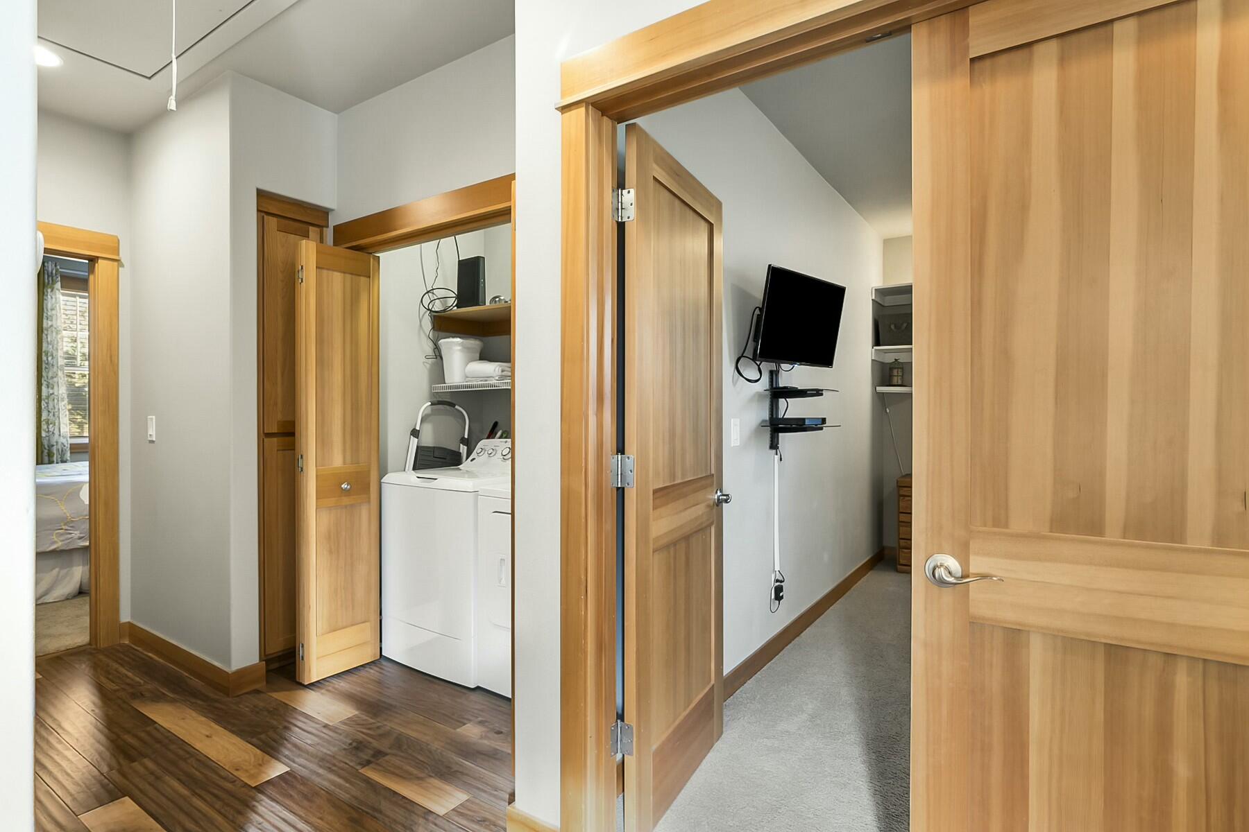 Eagle Crest - Residential