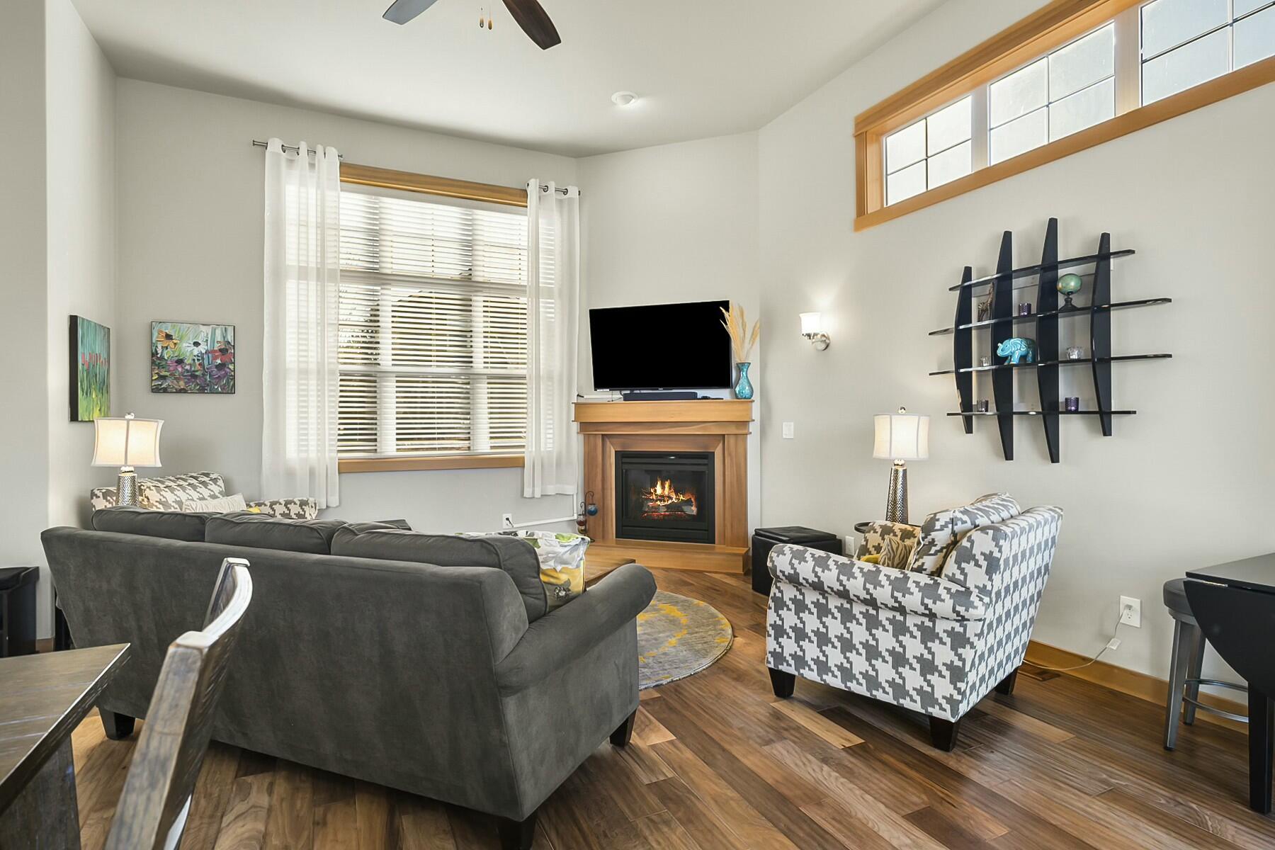 Eagle Crest - Residential