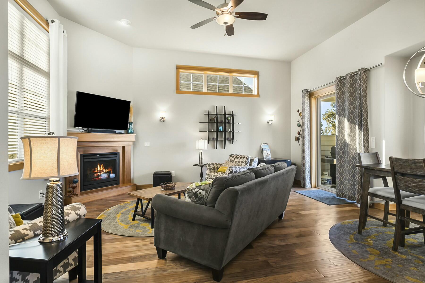 Eagle Crest - Residential