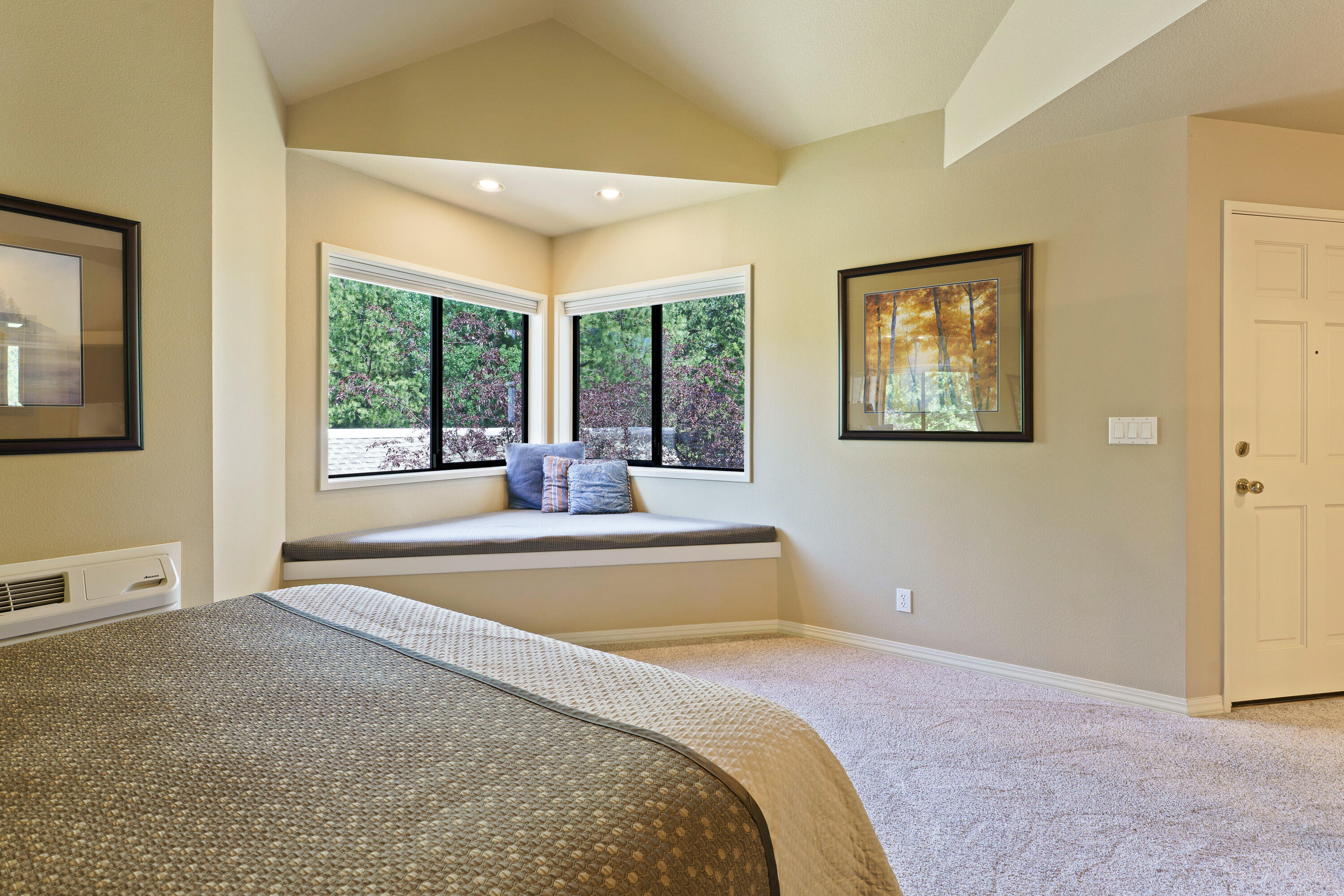 Mt Bachelor Village - Residential