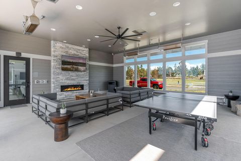 Tiny photo for 3710 NE Petrosa Avenue, Bend, OR 97701 (MLS # 220211143)