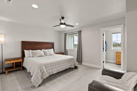 Tiny photo for 3710 NE Petrosa Avenue, Bend, OR 97701 (MLS # 220211143)