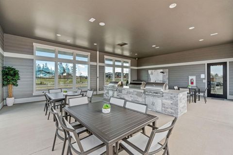 Tiny photo for 3710 NE Petrosa Avenue, Bend, OR 97701 (MLS # 220211143)