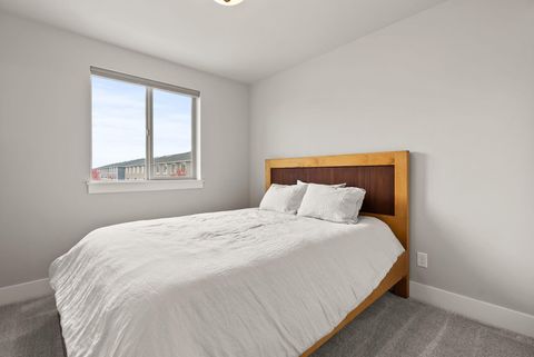 Tiny photo for 3710 NE Petrosa Avenue, Bend, OR 97701 (MLS # 220211143)