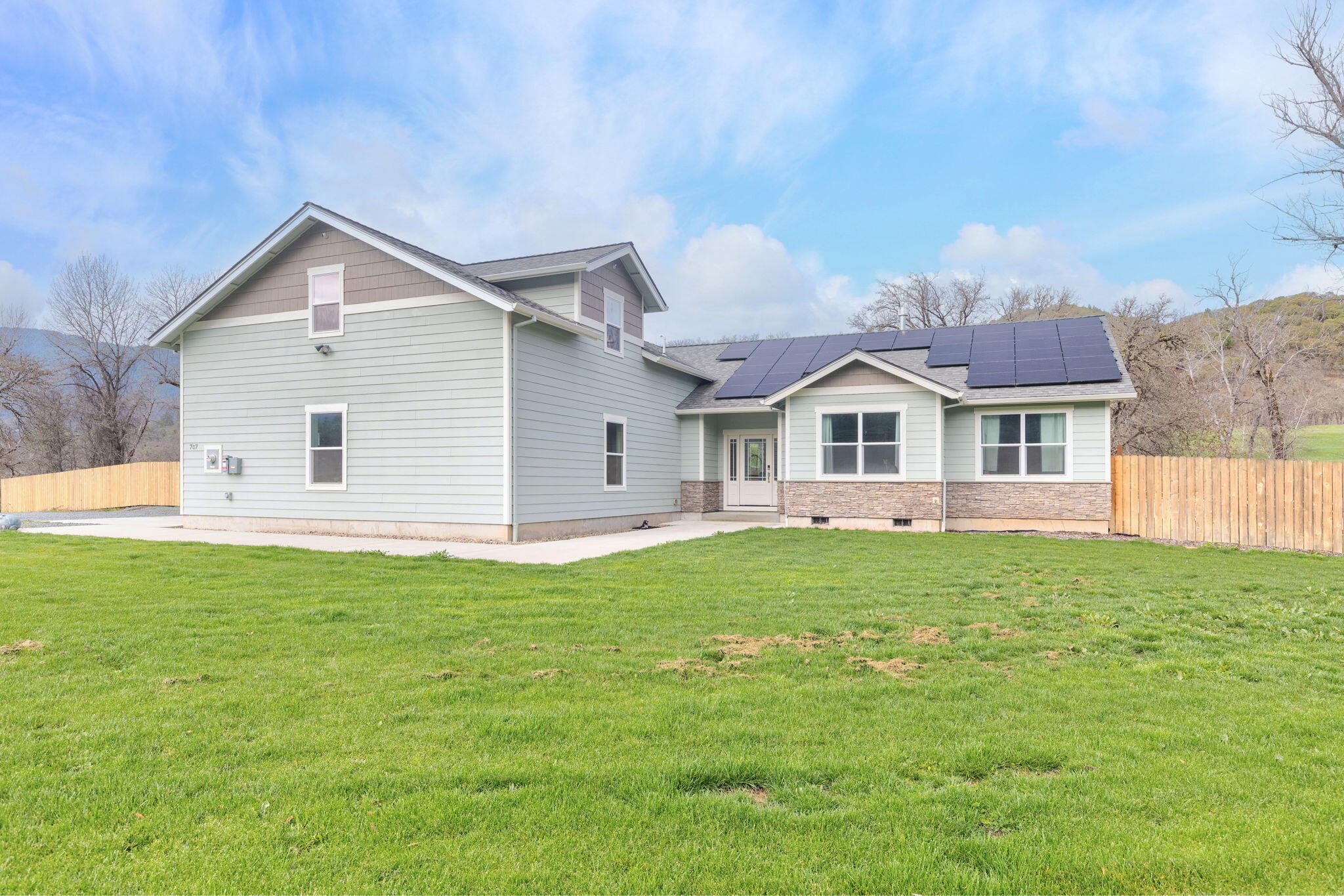 707 Wards Creek Road